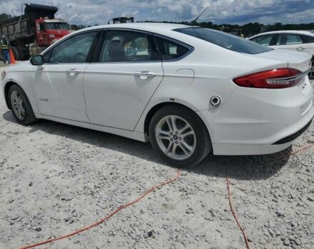 Білий Форд Фьюжен, об'ємом двигуна 2 л та пробігом 129 тис. км за 1500 $, фото 1 на Automoto.ua