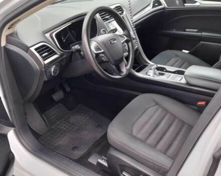 Білий Форд Фьюжен, об'ємом двигуна 2 л та пробігом 125 тис. км за 10600 $, фото 5 на Automoto.ua