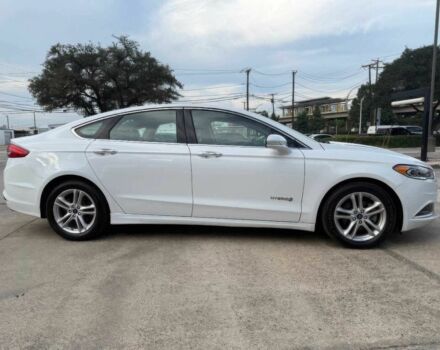 Білий Форд Фьюжен, об'ємом двигуна 2 л та пробігом 39 тис. км за 2200 $, фото 5 на Automoto.ua