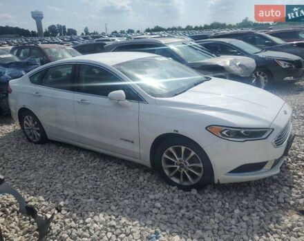 Білий Форд Фьюжен, об'ємом двигуна 2 л та пробігом 144 тис. км за 2500 $, фото 3 на Automoto.ua