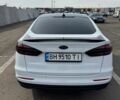 Білий Форд Фьюжен, об'ємом двигуна 2 л та пробігом 157 тис. км за 17500 $, фото 3 на Automoto.ua