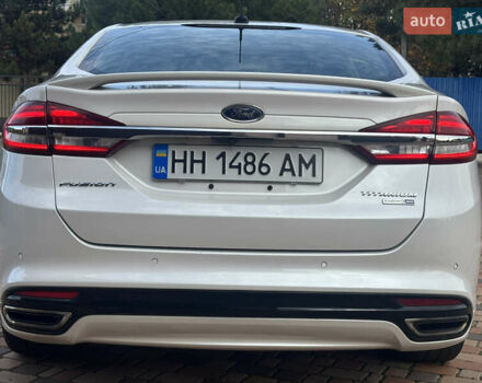 Форд Фьюжен 2018 у Чорноморську (Іллічівську) на Automoto.ua Білий Форд Фьюжен, об'ємом двигуна 2 л та пробігом 117 тис. км за 14700 $, фото 6 на Automoto.ua