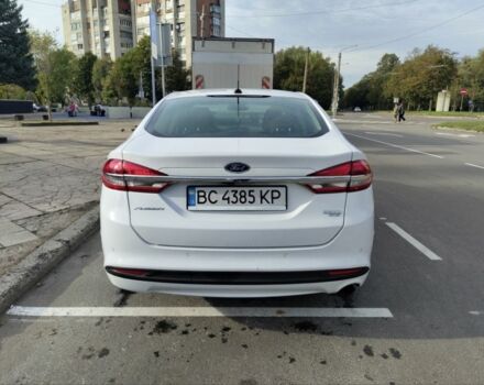 Білий Форд Фьюжен, об'ємом двигуна 1.5 л та пробігом 47 тис. км за 13000 $, фото 2 на Automoto.ua