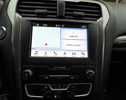 Білий Форд Фьюжен, об'ємом двигуна 2 л та пробігом 68 тис. км за 17200 $, фото 31 на Automoto.ua