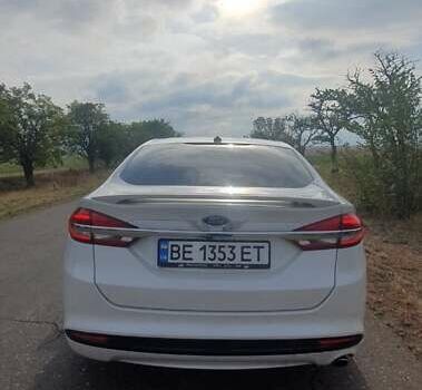 Белый Форд Фьюжн, объемом двигателя 2 л и пробегом 102 тыс. км за 12500 $, фото 10 на Automoto.ua