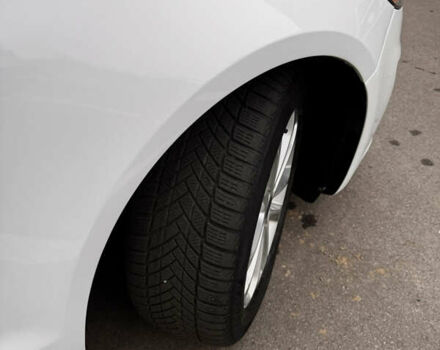 Білий Форд Фьюжен, об'ємом двигуна 2 л та пробігом 68 тис. км за 17200 $, фото 13 на Automoto.ua