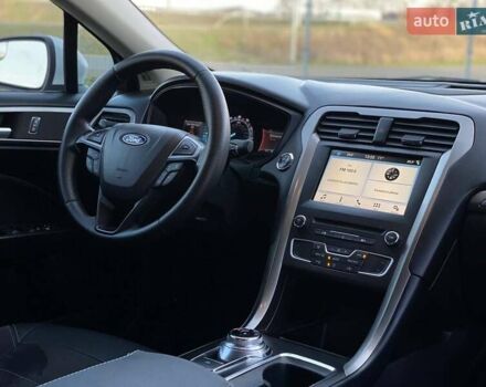 Білий Форд Фьюжен, об'ємом двигуна 1.5 л та пробігом 87 тис. км за 10750 $, фото 14 на Automoto.ua