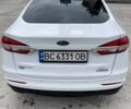 Білий Форд Фьюжен, об'ємом двигуна 2 л та пробігом 165 тис. км за 13600 $, фото 4 на Automoto.ua