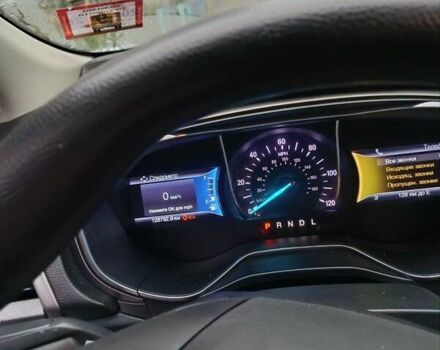 Білий Форд Фьюжен, об'ємом двигуна 2 л та пробігом 130 тис. км за 16850 $, фото 12 на Automoto.ua