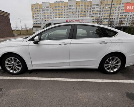 Білий Форд Фьюжен, об'ємом двигуна 2 л та пробігом 68 тис. км за 17200 $, фото 7 на Automoto.ua