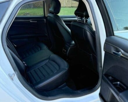 Білий Форд Фьюжен, об'ємом двигуна 2 л та пробігом 31 тис. км за 12000 $, фото 9 на Automoto.ua