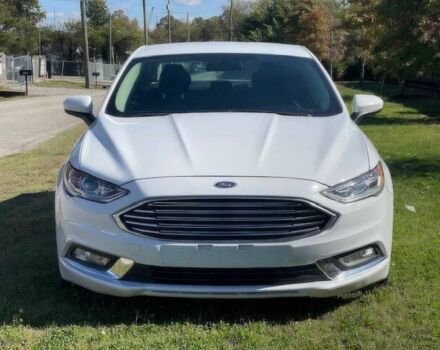 Білий Форд Фьюжен, об'ємом двигуна 2.5 л та пробігом 33 тис. км за 9400 $, фото 1 на Automoto.ua