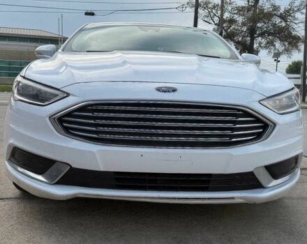 Білий Форд Фьюжен, об'ємом двигуна 2 л та пробігом 39 тис. км за 2200 $, фото 1 на Automoto.ua