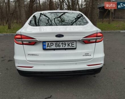 Белый Форд Фьюжн, объемом двигателя 2 л и пробегом 93 тыс. км за 16600 $, фото 5 на Automoto.ua