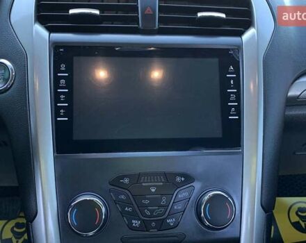 Белый Форд Фьюжн, объемом двигателя 2 л и пробегом 137 тыс. км за 14800 $, фото 12 на Automoto.ua