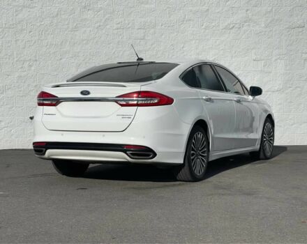 Білий Форд Фьюжен, об'ємом двигуна 2 л та пробігом 36 тис. км за 5000 $, фото 3 на Automoto.ua