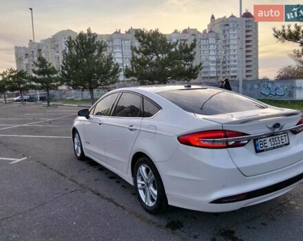 Белый Форд Фьюжн, объемом двигателя 2 л и пробегом 102 тыс. км за 14300 $, фото 4 на Automoto.ua