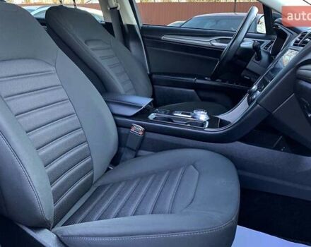 Белый Форд Фьюжн, объемом двигателя 2 л и пробегом 137 тыс. км за 14800 $, фото 14 на Automoto.ua