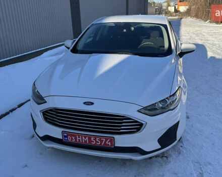 Білий Форд Фьюжен, об'ємом двигуна 0 л та пробігом 199 тис. км за 13100 $, фото 6 на Automoto.ua