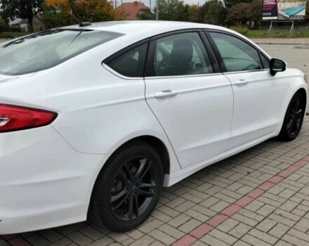 Білий Форд Фьюжен, об'ємом двигуна 2 л та пробігом 125 тис. км за 10600 $, фото 3 на Automoto.ua