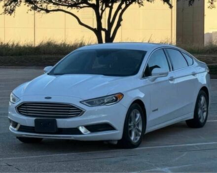 Білий Форд Фьюжен, об'ємом двигуна 2 л та пробігом 31 тис. км за 12000 $, фото 2 на Automoto.ua