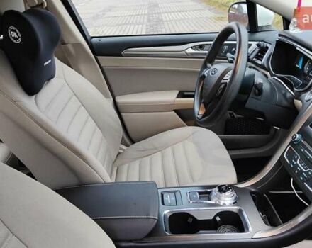 Белый Форд Фьюжн, объемом двигателя 2 л и пробегом 162 тыс. км за 15600 $, фото 10 на Automoto.ua