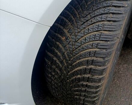 Белый Форд Фьюжн, объемом двигателя 2 л и пробегом 130 тыс. км за 16850 $, фото 4 на Automoto.ua