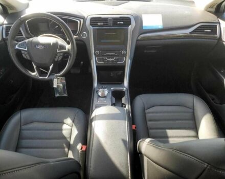 Форд Фьюжен 2018 у Івано-Франківську на Automoto.ua Білий Форд Фьюжен, об'ємом двигуна 2 л та пробігом 20 тис. км за 1800 $, фото 7 на Automoto.ua