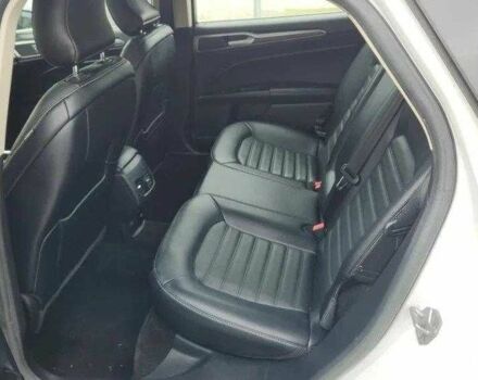 Білий Форд Фьюжен, об'ємом двигуна 2 л та пробігом 157 тис. км за 12000 $, фото 4 на Automoto.ua