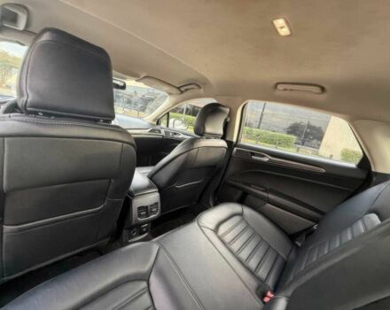 Білий Форд Фьюжен, об'ємом двигуна 2 л та пробігом 39 тис. км за 2200 $, фото 7 на Automoto.ua