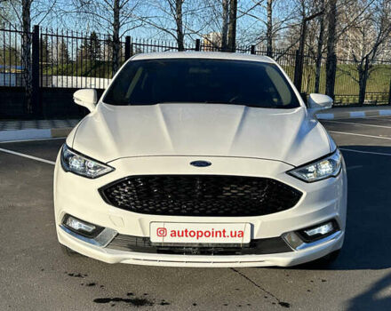Белый Форд Фьюжн, объемом двигателя 2 л и пробегом 55 тыс. км за 14400 $, фото 2 на Automoto.ua