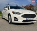Білий Форд Фьюжен, об'ємом двигуна 2 л та пробігом 128 тис. км за 18500 $, фото 1 на Automoto.ua