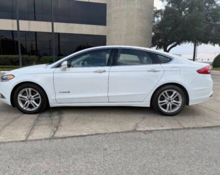 Білий Форд Фьюжен, об'ємом двигуна 2 л та пробігом 39 тис. км за 2200 $, фото 3 на Automoto.ua