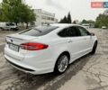 Білий Форд Фьюжен, об'ємом двигуна 2 л та пробігом 110 тис. км за 15950 $, фото 7 на Automoto.ua