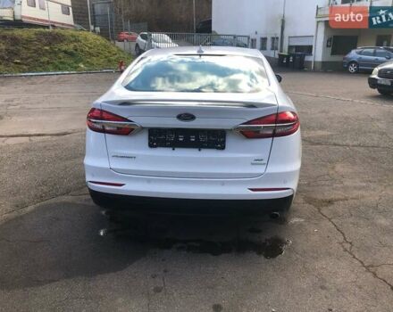 Форд Фьюжн 2018 в Вышгороде на Automoto.ua Белый Форд Фьюжн, объемом двигателя 1.5 л и пробегом 84 тыс. км за 6000 $, фото 14 на Automoto.ua