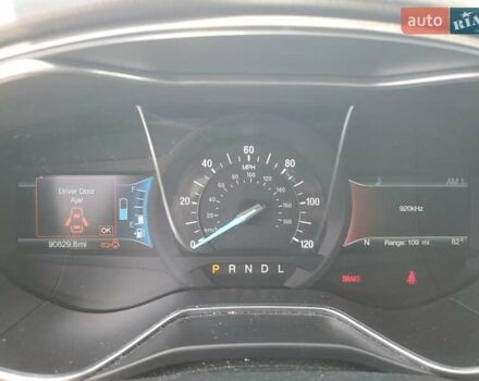 Білий Форд Фьюжен, об'ємом двигуна 2 л та пробігом 144 тис. км за 2500 $, фото 8 на Automoto.ua