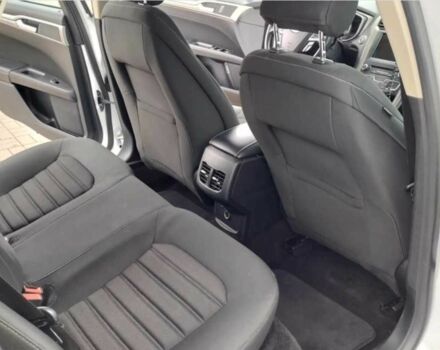 Білий Форд Фьюжен, об'ємом двигуна 2 л та пробігом 125 тис. км за 10600 $, фото 7 на Automoto.ua