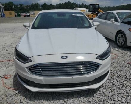 Белый Форд Фьюжн, объемом двигателя 2 л и пробегом 68 тыс. км за 2000 $, фото 1 на Automoto.ua