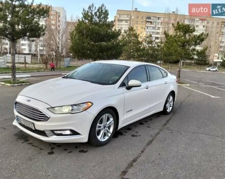 Белый Форд Фьюжн, объемом двигателя 2 л и пробегом 102 тыс. км за 14300 $, фото 6 на Automoto.ua