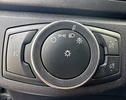 Белый Форд Фьюжн, объемом двигателя 2 л и пробегом 55 тыс. км за 14700 $, фото 23 на Automoto.ua