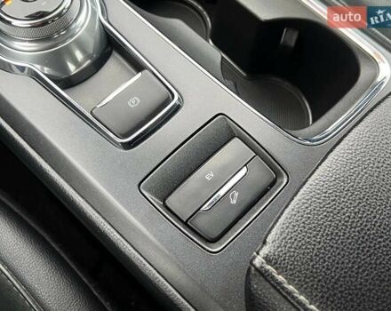Форд Фьюжен 2019 у Києві на Automoto.ua Білий Форд Фьюжен, об'ємом двигуна 2 л та пробігом 81 тис. км за 20490 $, фото 33 на Automoto.ua
