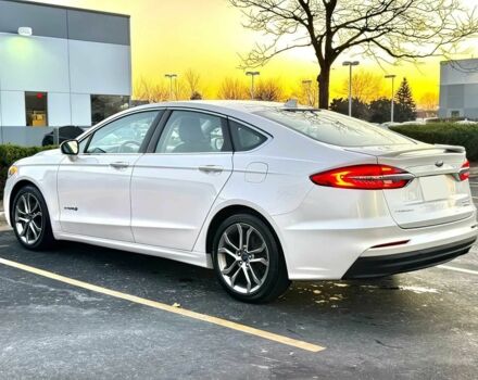 Білий Форд Фьюжен, об'ємом двигуна 0 л та пробігом 32 тис. км за 3900 $, фото 5 на Automoto.ua