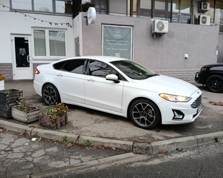 Білий Форд Фьюжен, об'ємом двигуна 2.5 л та пробігом 59 тис. км за 14500 $, фото 2 на Automoto.ua