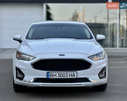 Белый Форд Фьюжн, объемом двигателя 2 л и пробегом 147 тыс. км за 16500 $, фото 7 на Automoto.ua