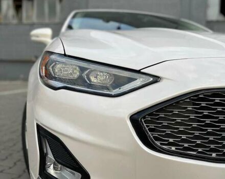 Белый Форд Фьюжн, объемом двигателя 2 л и пробегом 84 тыс. км за 21500 $, фото 10 на Automoto.ua