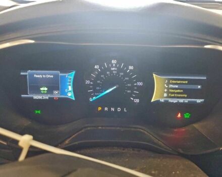 Белый Форд Фьюжн, объемом двигателя 0 л и пробегом 93 тыс. км за 15000 $, фото 9 на Automoto.ua