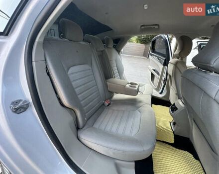 Белый Форд Фьюжн, объемом двигателя 2 л и пробегом 147 тыс. км за 16500 $, фото 25 на Automoto.ua