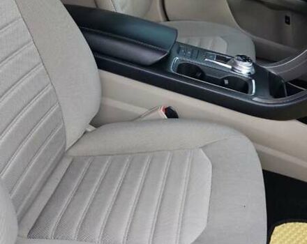 Белый Форд Фьюжн, объемом двигателя 2 л и пробегом 147 тыс. км за 18700 $, фото 14 на Automoto.ua