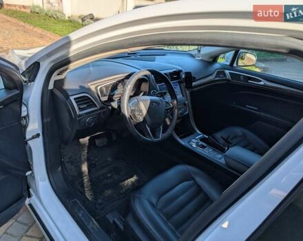 Белый Форд Фьюжн, объемом двигателя 2 л и пробегом 136 тыс. км за 16300 $, фото 14 на Automoto.ua