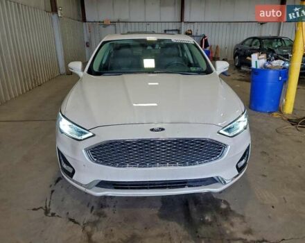 Белый Форд Фьюжн, объемом двигателя 2 л и пробегом 94 тыс. км за 8858 $, фото 1 на Automoto.ua